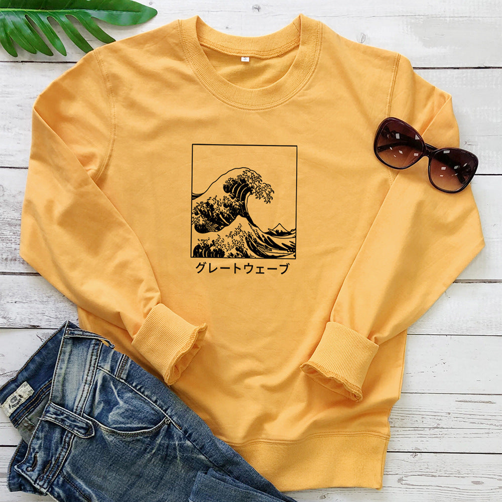 Round neck long sleeved sweatshirt